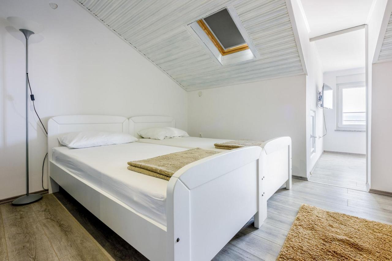 Apartment Heriban Цриквеница Экстерьер фото