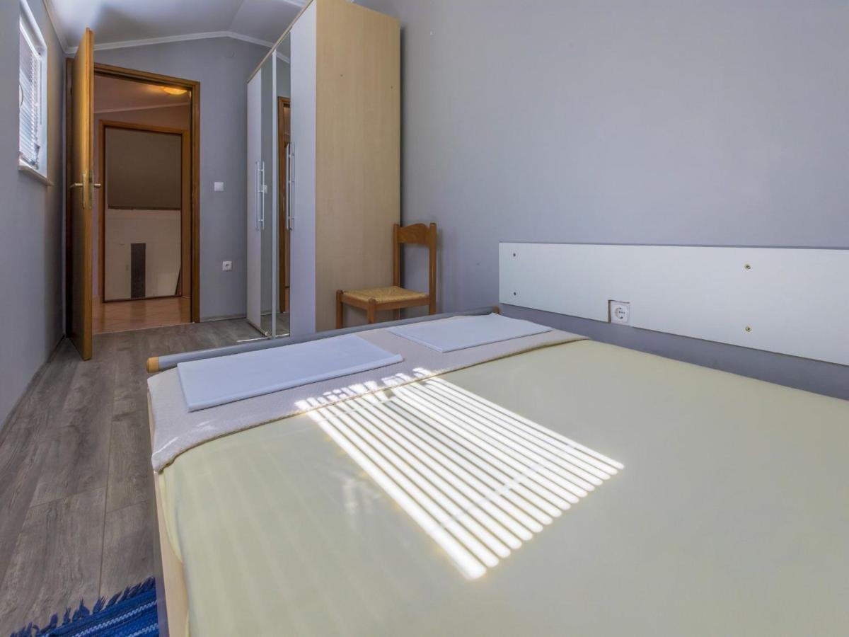 Apartment Heriban Цриквеница Экстерьер фото